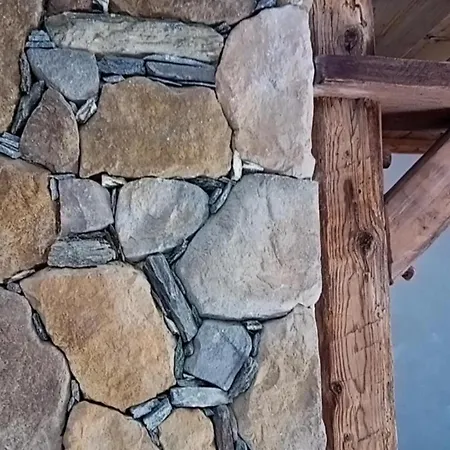 Le Petit Bijou Apartamento Aosta